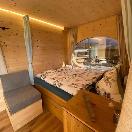 Unique Tiny Eco With Gorgeous Views To Jungfrau Massiv Dom wakacyjny *
